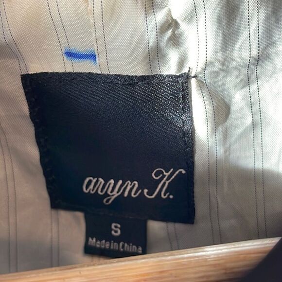 Aryn K Satin Bomber Jacket Couture Collar - Picture 4 of 8